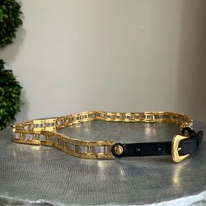 Milos ~ Vintage Luxury Gold Tone H Links Black Leather Belt size Large